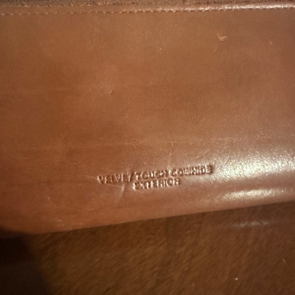Buxton Brown Wallet - Picture 3 of 4